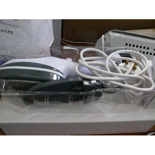 229 - STEAM BRUSH APPEARS NEW IN BOX AND A LUX FABRIC SHAVER ALSO NEW IN BOX