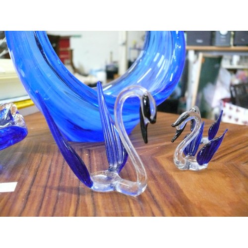 250 - 5 BEAUTIFUL BLUE GLASS BIRD ORNAMENTS