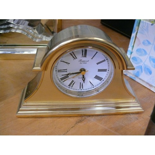 251 - 2 BRASS COLOURED MANTLE CLOCKS