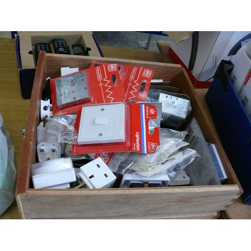 404 - BOX OF NEW LIGHTING PARTS - JUNCTION BOX, FUSED CONNECTION UNITS,  TELEPHONE SOCKETS, LIGHT SWITCHES... 