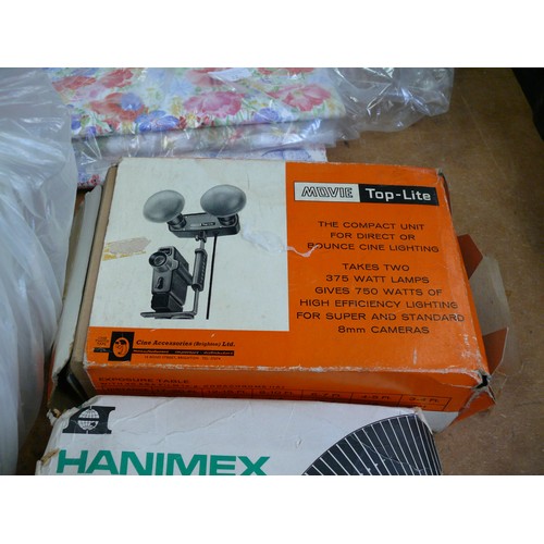 415 - HANIMEX 120 RONEX SLIDE MAGAZINES X 4 AND A MOVIE TOP LIGHT