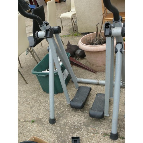 301 - EXERCISE WALKING MACHINE WITH SPEED DISTANCE AND TIME MONITOR