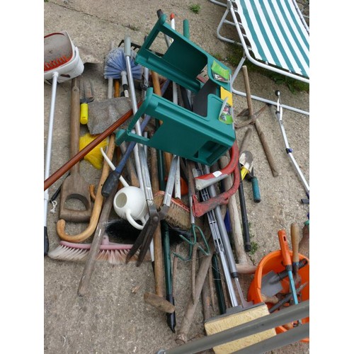 308 - QUANTITY OF TOOLS SPADE, TREE SAWS, RAKE ETC