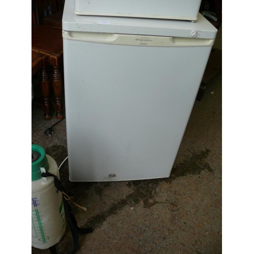 389 - A UNDER COUNTER FREEZER BY FRIGIDAIRE, WORKING ORDER