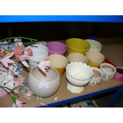 484 - SELECTION OF ARTIFICIAL FLOWERS AND PLANTERS