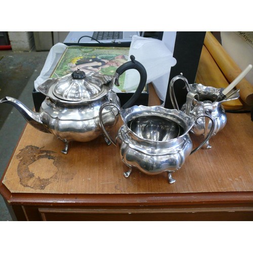 257 - A GOOD QUALITY SILVER PLATE TEA SET BY JOSEPH RODGERS & SONS SHEFFIELD PLUS 3 SETS OF SILVER PLATE S... 