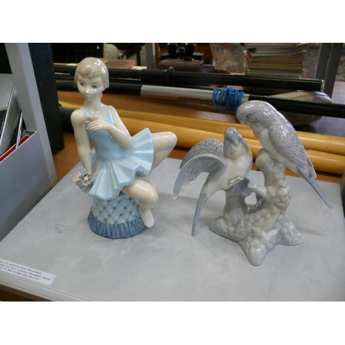 270 - 2 SPANISH 'LLADRO STYLE' FIGURINES,  1 A BALLERINA AND THE OTHER A PAIR OF BIRDS