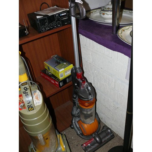 137B - A DYSON DC24 VACUUM CLEANER