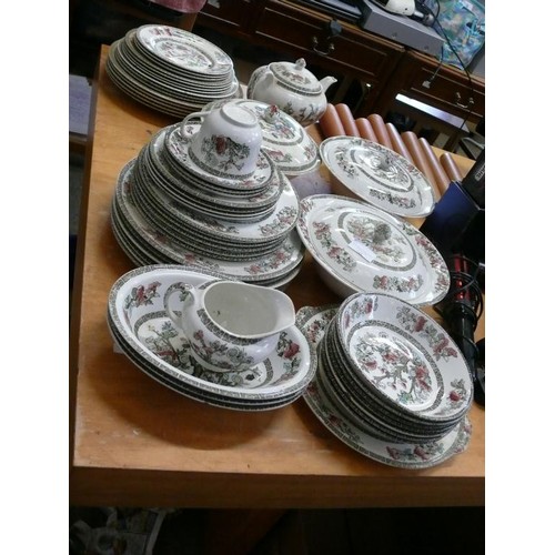 248 - A LARGE INDIAN TREE DINNER SERVICE BY JOHNSON BROTHERS TO INCLUDE PLATES, TUREENS TEAPOT ETC