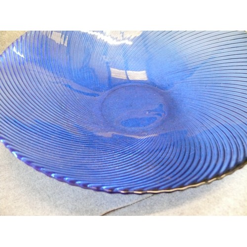 67 - A LOVELY BLUE GLASS BOWL, PLUS 2 HEAVY CRYSTAL BOWLS AND A VASE