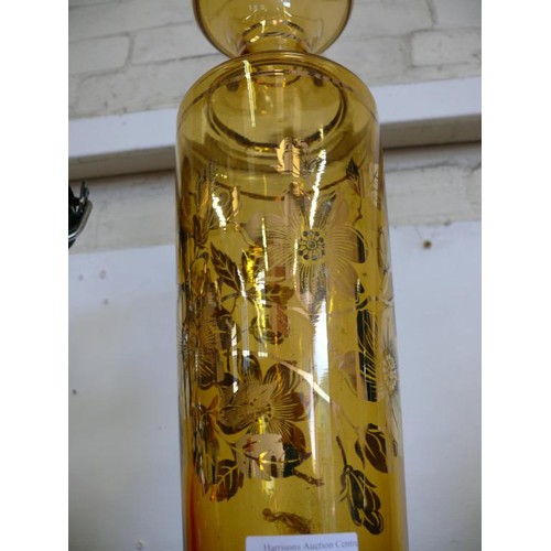 84 - A LOVELY VINTAGE AMBER GLASS VASE WITH FLORAL GILT DECORATION