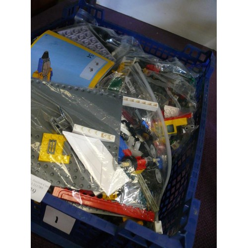 139 - TRAY OF BAGS OF LEGO PLUS AN INSTRUCTION BOOK