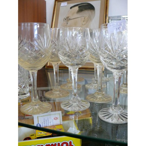 147 - A NICE SET OF MATCHING CRYSTAL WINE GLASSES AND TUMBLERS