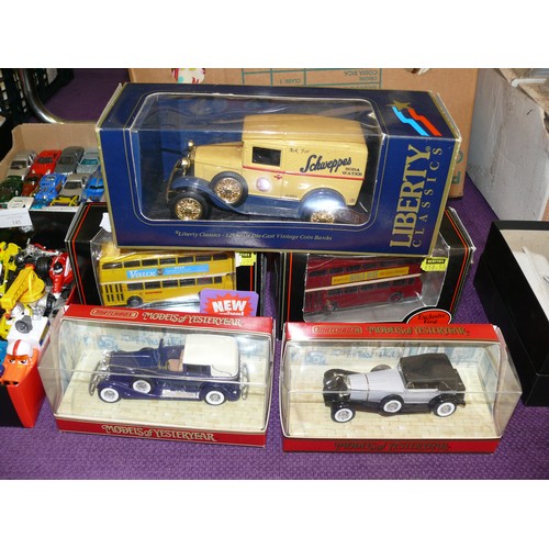 148 - TRAY OF 5 DIECAST VEHICLES 2 X GILBOW , LEYLAND & LEYLAND ATLANTEAN, 2 X MATCHBOX MERCEDES BENZE & C... 