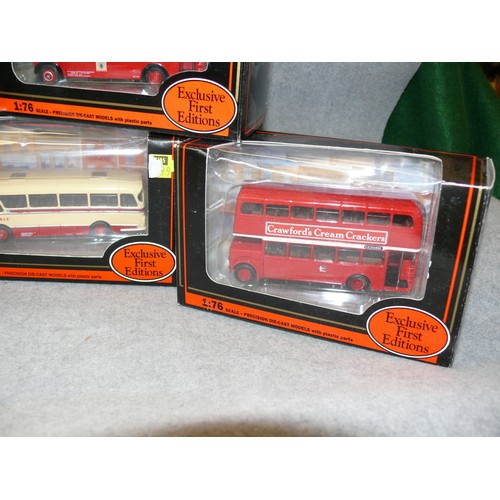 93 - TRAY OF DIECAST VEHICLES INCLUDING ERTL 1931 DELIVERY TRUCK BANK PLUS 4 X GILBOW BUSES, HARRINGTON C... 