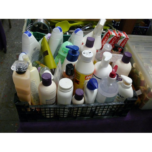 193 - A LARGE SELECTION OF VARIOUS TOILETRIES TO INCLUDE DOVE BODY WASH, AUSSIE SHAMPOO, NEW COLGATE TOOTH... 