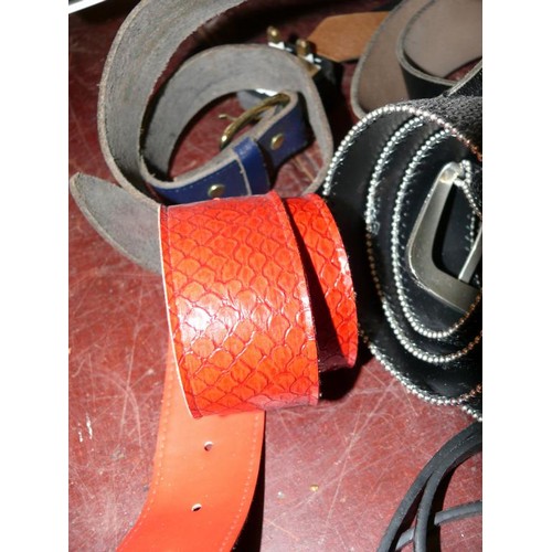 225 - A SELECTION OF VARIOUS BELTS