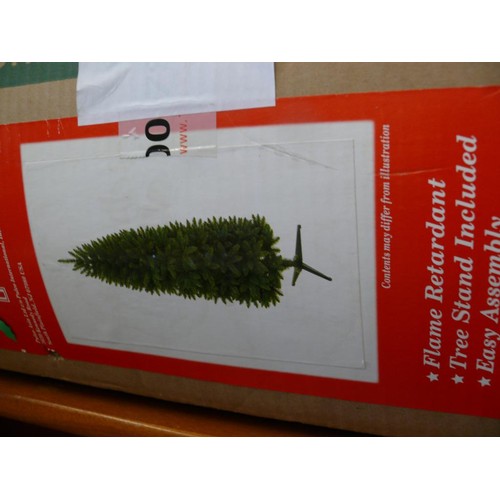 282 - A GOOD QUALITY PENCIL CHRISTMAS TREE 6.5FT WITH ORIGINAL BOX