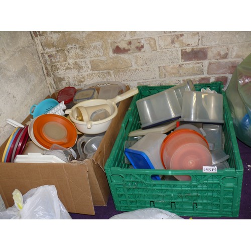 195A - 2 BOXES OF KITCHEN STORAGE POTS AND CANISTERS TO INCLUDE TUPPERWARE