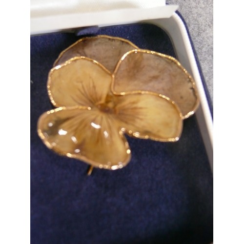 28 - ORCHID BROOCH 24CT GOLD PLATED FROM THE ROYAL ORCHID COLLECTION