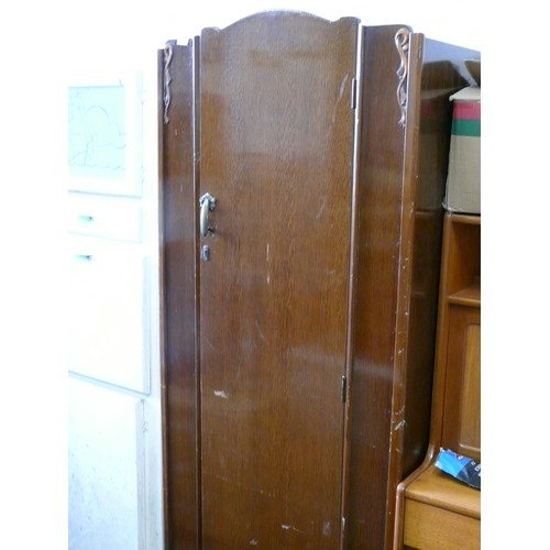 300 - VINTAGE DARK WOOD WARDROBE