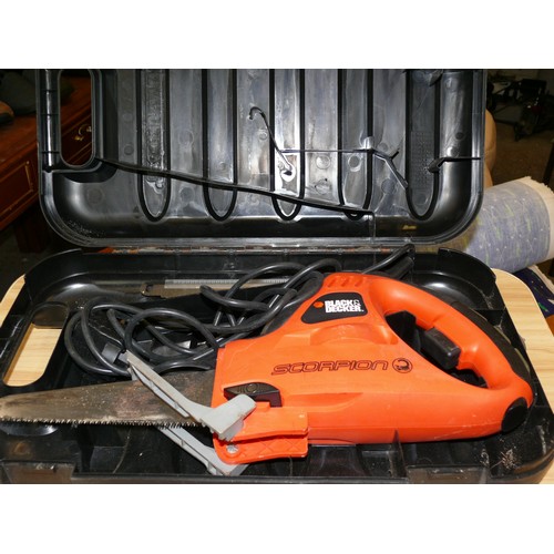 430 - CORDED SCORPIAN RECIPRICATING SAW IN A CASE