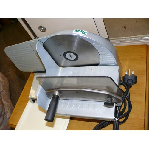 409C - GOOD QUALITY ITALIAN MEAT SLICER 000720N