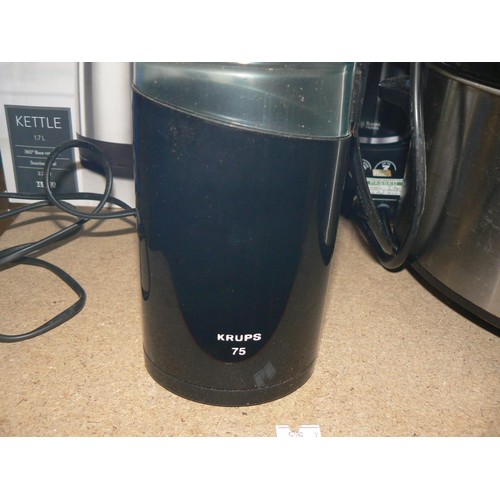 447 - 1.7 LITRE SMALL KETTLE, RUSSEL HOBBS MODE BLACK KETTLE, KRUPPS COFFEE BEAN GRINDER, STAINLESS STEEL ... 