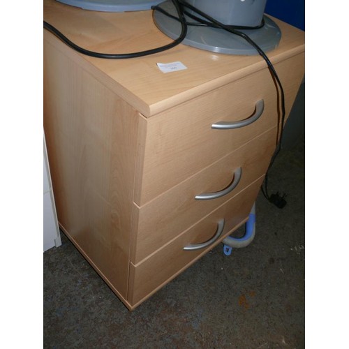 305 - SMALL 3 DRAWER BEDSIDE