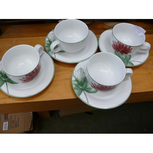 358 - A BEAUTIFUL SET OF 4 FINE CHINA CUPS AND SAUCERS ABSTRACT FLORAL PATTERN DESIGNED BY DOULTON FOR ST ... 