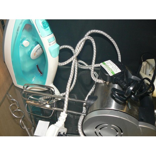 452 - HAND BLENDER WITH WHISKS AND DOUGH HOOKS, STEAM IRON ,  KLEENEZE BOTTLE OPENER, STAINLESS STEEL KETT... 