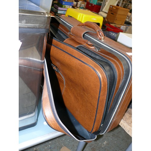 460 - 2 BROWN SUITCASES