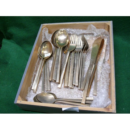 65 - A VERY NICE SET OF BRASS CUTLERY IN WOODEN TRAY