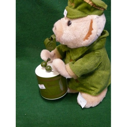 83 - LARGE HARRODS ANIMALS BANDMASTER MUSICAL MECHANICAL BEAR 10.5 INCHES  27CM TALL