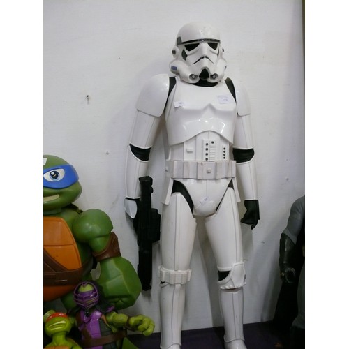 128 - LARGE STAR WARS STORMTROOPER FIGURE 31