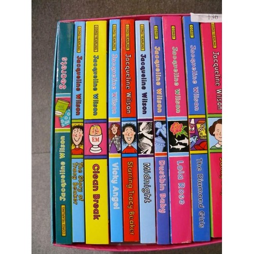 136 - A JACQUELINE WILSON BOOK BOXSET TRACY BEAKER AND MORE.