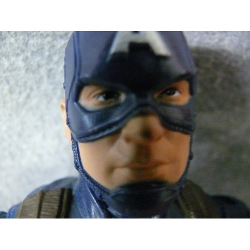 139 - MARVEL AVENGERS TOY COLLECTION TO INCLUDE THANOS WITH INFINITY GUANTLET, CAPTAIN AMERICA, SPIDERMAN ... 