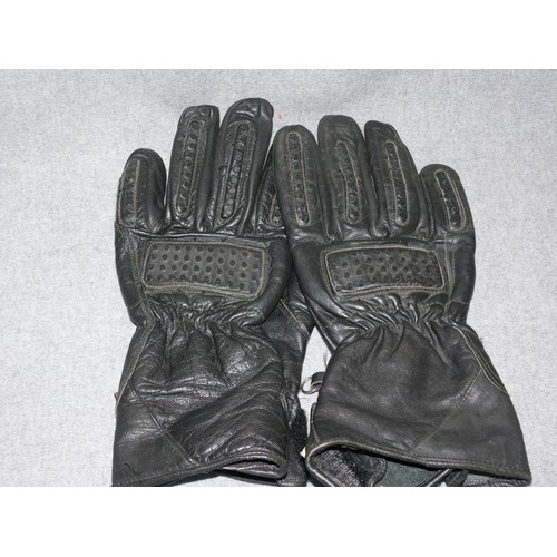 168 - 4 PAIRS OF MOTORBIKE GLOVES SIZE 2XL & 4XL