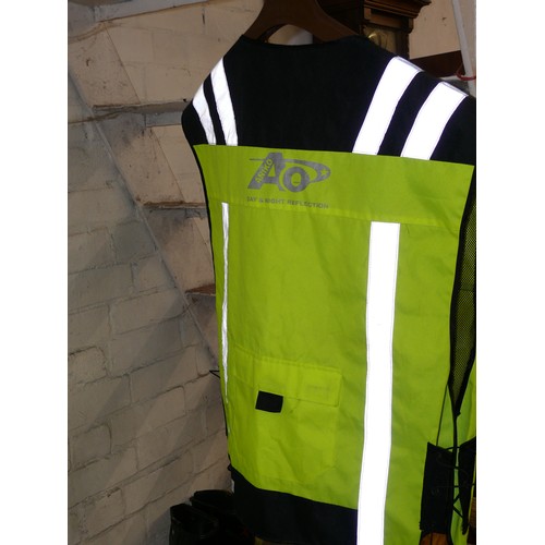 175 - ANIKO DAY/NIGHT REFLECTION HIGH VIZ GILLET SIZE 3XL