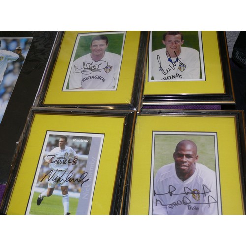 177 - A NICE COLLECTION OF FOOTBALL MEMORABILA MOSTLY LEEDS UNITED TO INCLUDE SIGNED PHOTOS AND MAGAZINES,... 