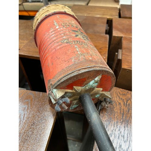 454 - A RARE ANTIQUE VACUUM CLEANER “”THE STAR” BRITISH MADE. WITH BELLOWS, STILL WORKING