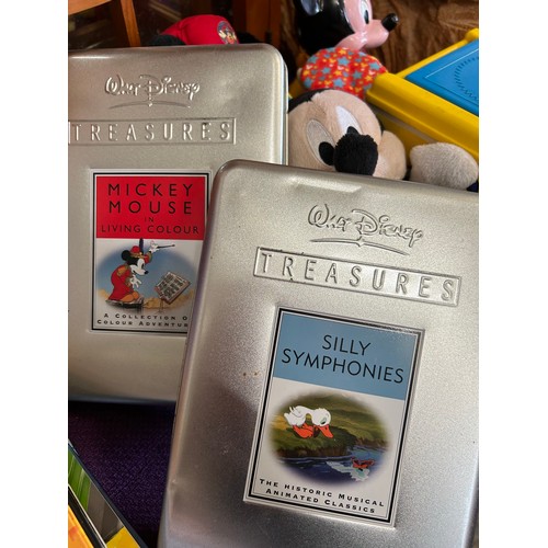 114 - A COLLECTION OF VINTAGE DISNEY MICKEY MOUSE TOYS  INCLUDING A JACK IN THE BOX AND TWO TINS OF COLLEC... 