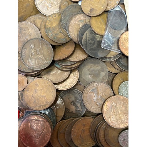 36 - A LARGE COLLECTION OF PRE DECIMAL COINS ALL SORTS OF DATES MANY EARLY PLUS A BAG OF FOREIGN COIN AND... 