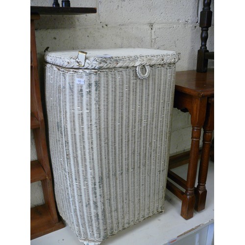 249 - VINTAGE LLOYD LOOM STYLE LAUNDRY BASKET, CREAM PAINTED WITH HINGED LID.