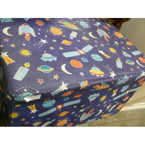 337 - ROCKET AND SPACESHIP FABRIC COVERED TOYBOX WITH LID