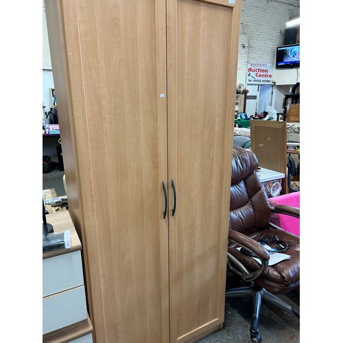 339A - LARGE 2 DOOR CUPBOARD WITH BUILT IN SHELVING