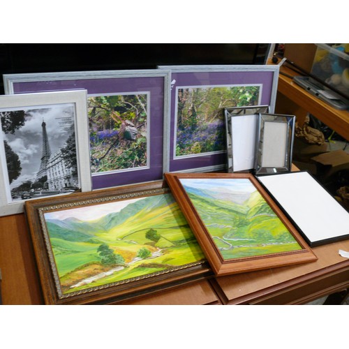 372 - 2 X FRAMED PAINTINGS OF LANDSCAPES. 2 X FRAMED WOODLAND PHOTOGRAPHS, AND EMPTY FRAMES.