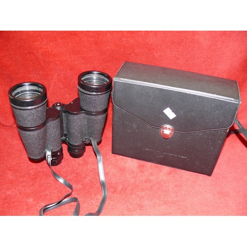 63 - A SET OF PRINZ BINOCULARS WITH THEIR CASE