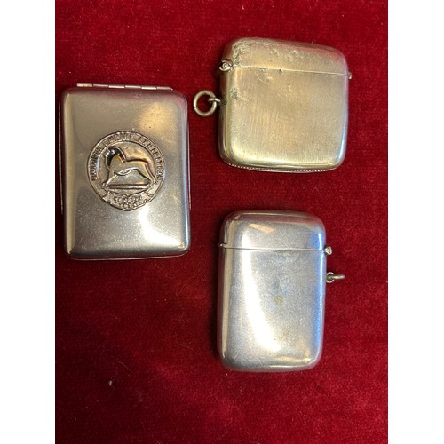 30 - A BRITISH EMPIRE EXHIBITION WEMBLEY 1927 MATCH BOOK HOLDER. A METAL VESTA FOB CASE THE PRESENTERS NA... 