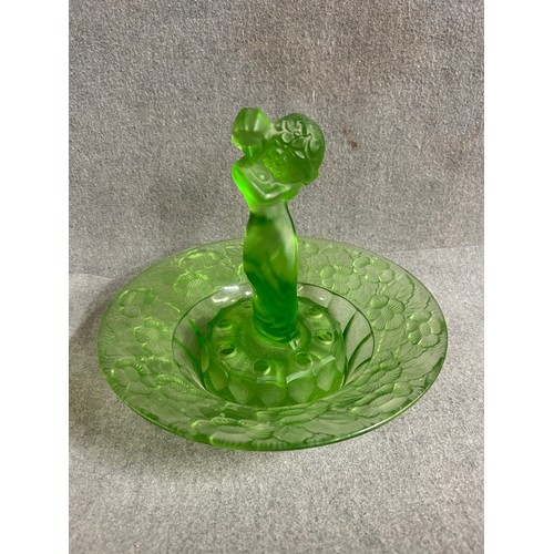 1 - AN ART DECO 1930’s PRESSED GREEN GLASS POSY DISH TOWERING FIGURE OF LADY HOLDING FLOWERS WITH POSIES... 